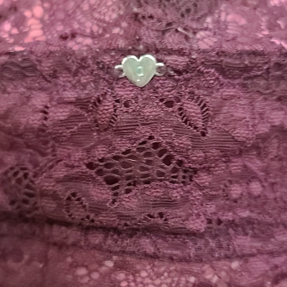 Pink bra - Picture 4 of 6